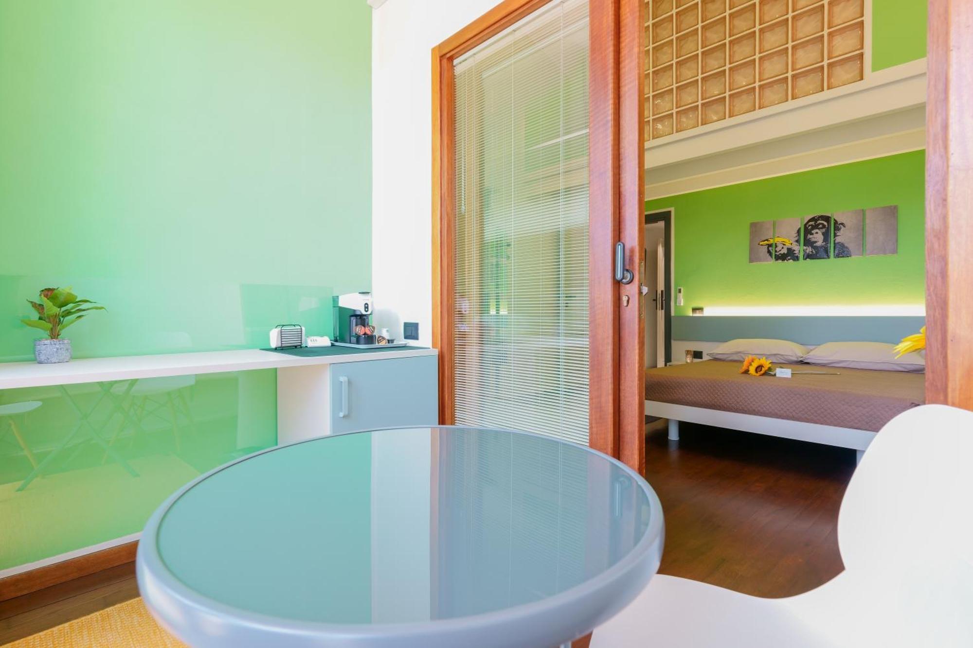 Bed and Breakfast Unplug Quartu SantʼElena Exterior foto